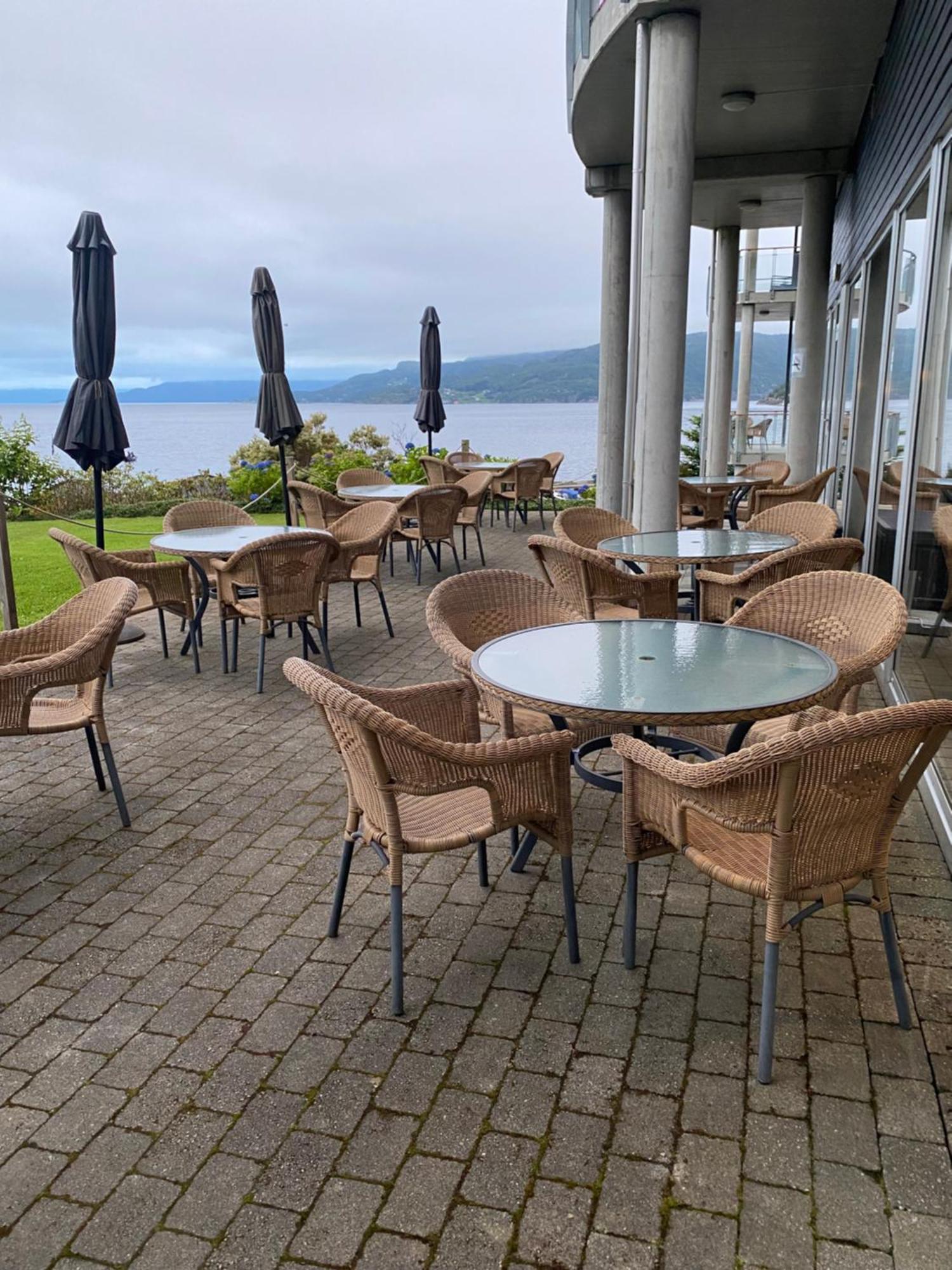 Smaken Av Ryfylke Event As Overnatting, Bygningen Drives Ikke Som Hotell Hjelmeland Buitenkant foto