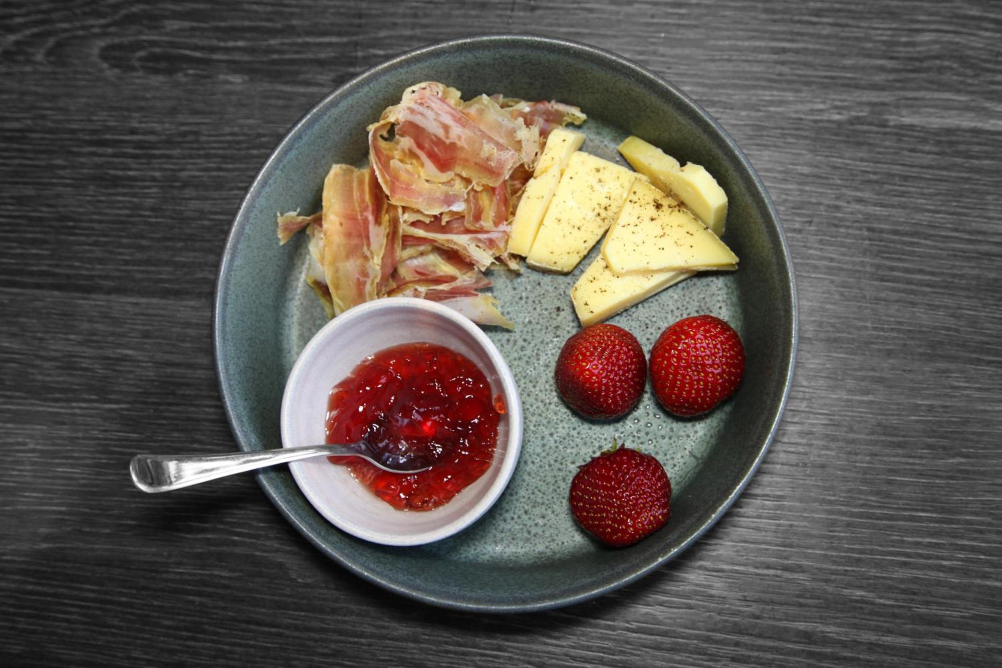 Smaken Av Ryfylke Event As Overnatting, Bygningen Drives Ikke Som Hotell Hjelmeland Buitenkant foto